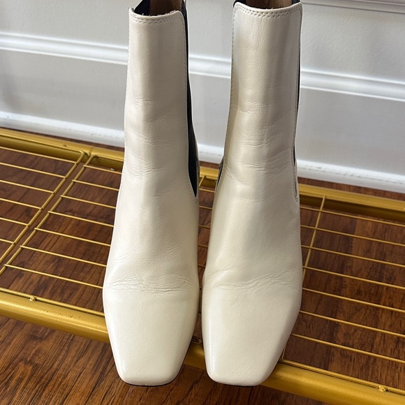 Sam Edelman White/Cream Heeled Boots - Picture 5 of 5